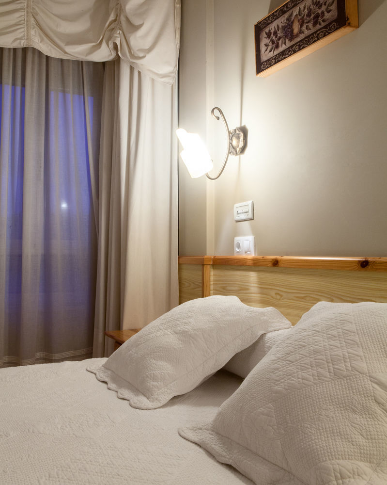 Hotel San Briz A Pontenova Εξωτερικό φωτογραφία