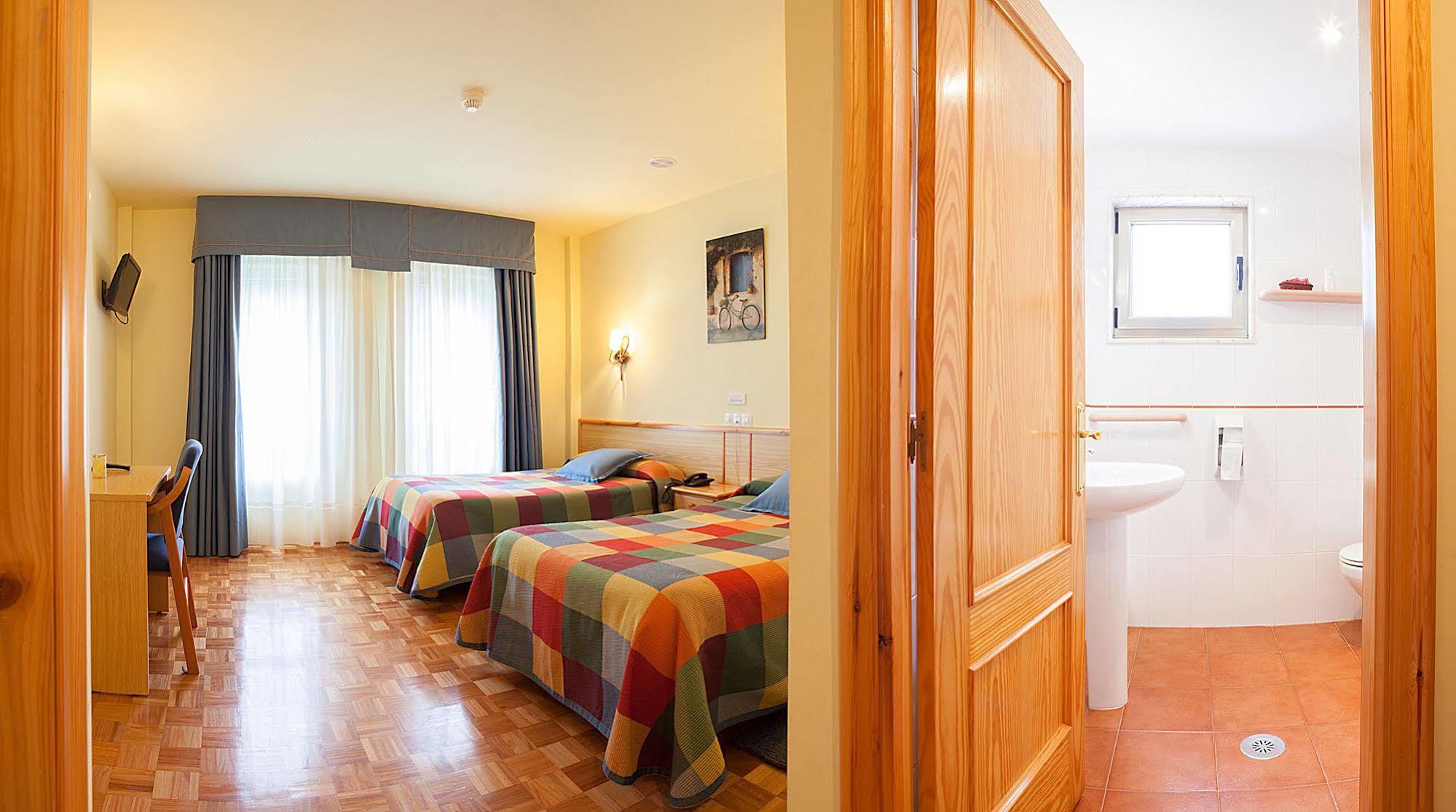 Hotel San Briz A Pontenova Εξωτερικό φωτογραφία
